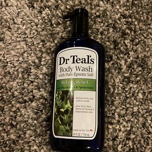Brand new Dr. teal’s body wash with pure epsom salt